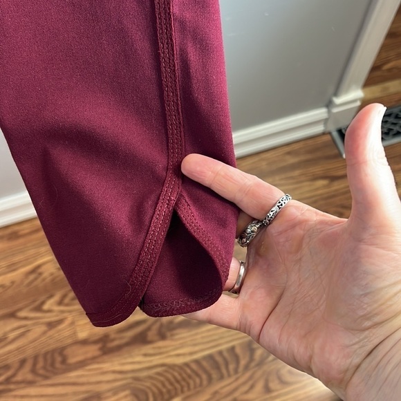 Solitaire Anthopologie Burgundy High Rise Drawstring Pants Size Small - Picture 3 of 10